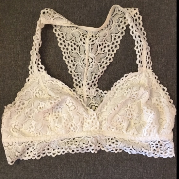 aerie Other - White lace bralette 🌻